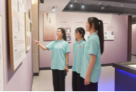 莘莘學(xué)子甲骨行，科研人員寄厚望