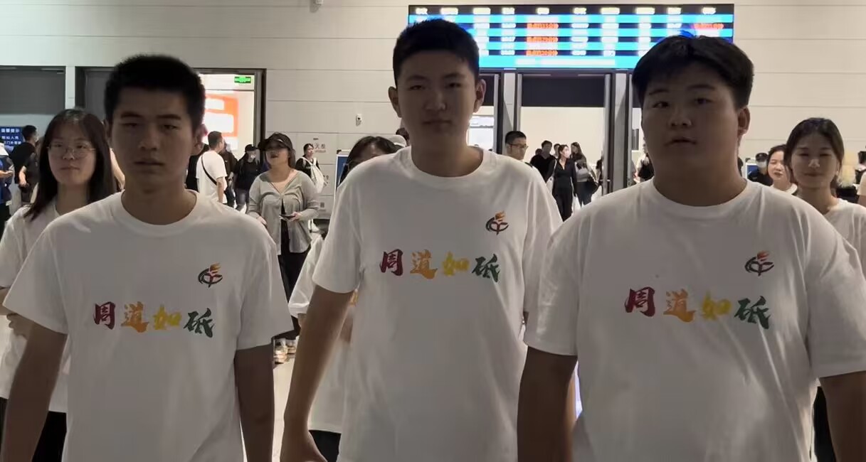 筑夢新時(shí)代，領(lǐng)跑向未來 ——交通與車輛工程學(xué)院“周道如砥·‘齊’心協(xié)‘綠’”實(shí)踐團(tuán)調(diào)研進(jìn)行時(shí)
